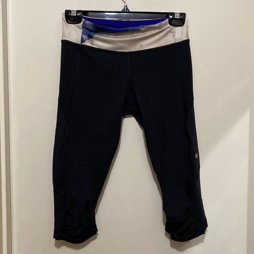 Lululemon crops